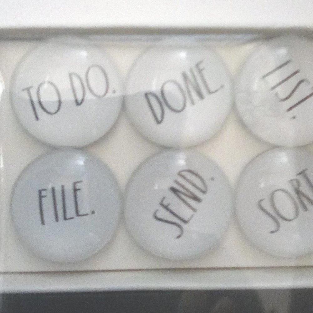 Magnet Set Rae Dunn To Do List - Picture 2 of 2
